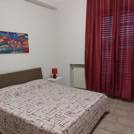 Marina Apartments Taranto Luaran gambar